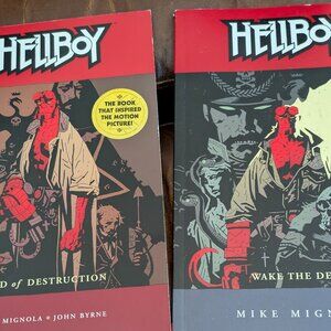 Hellboy Graphic Novel Lot 4 Books Dark Horse Comics by Mike Mignola